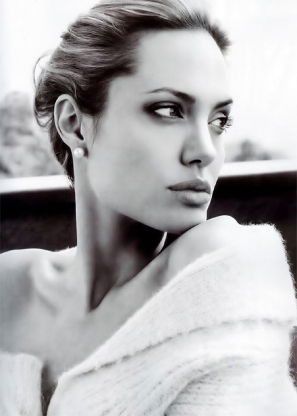 安潔莉娜裘莉Angelina Jolie