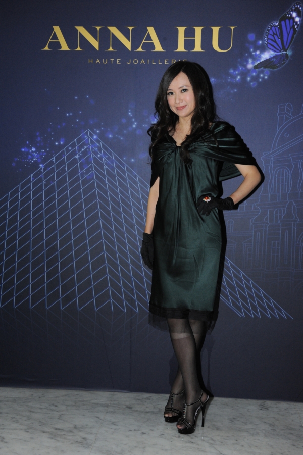 華裔珠寶設計師 ANNA HU