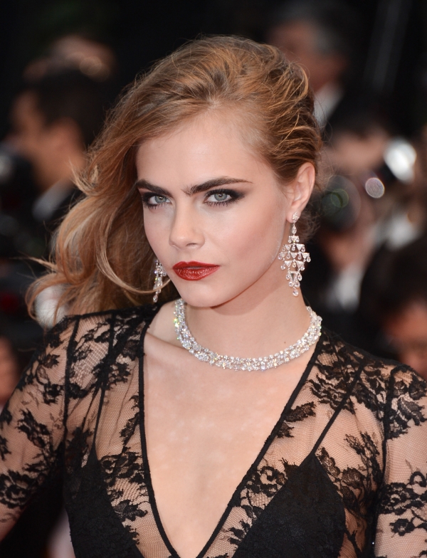 卡拉迪樂芬妮Cara Delevingne