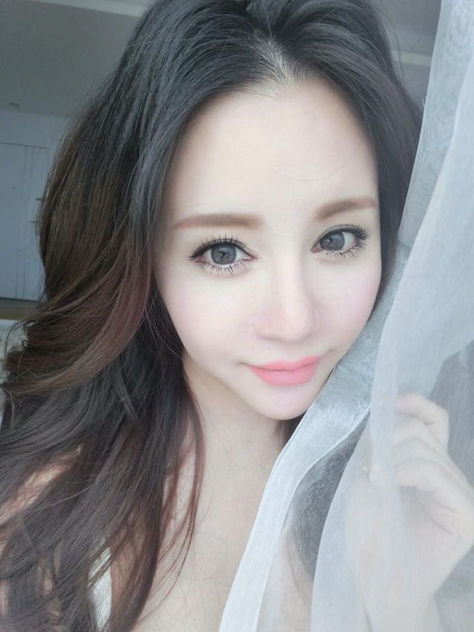 知名部落客IGISELE的美麗也出自盈喬巧手。