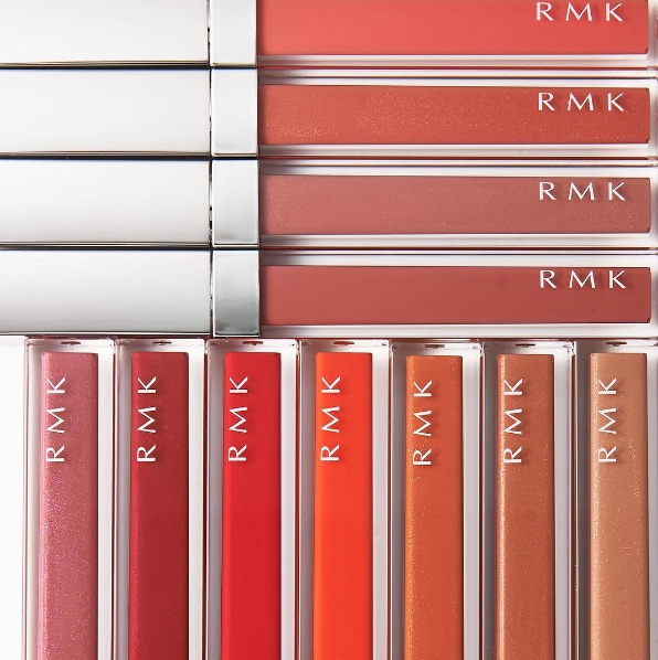 RMK 誘光蜜唇采,11色,800元。