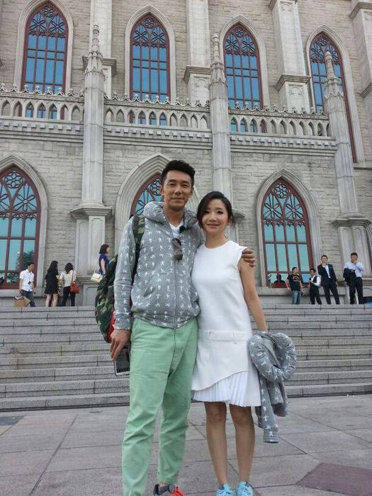 結婚已經十年的陶子與李李仁是演藝圈中的模範夫妻。