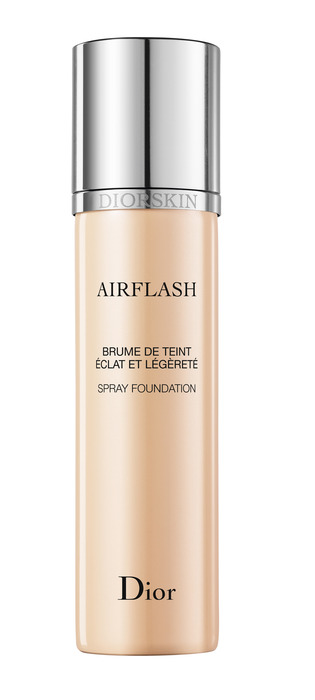Dior 舞台柔光噴霧粉底